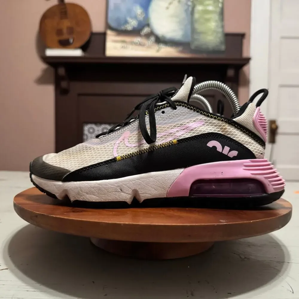 Nike Air Max 2090 Kids Size 5.5 White Pink Sneaker Shoes CJ4066-104
